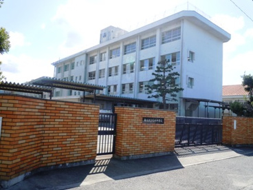 鴨川中学校の画像1