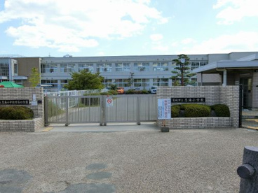 忍海小学校の画像1