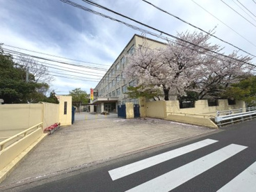 桂川中学校の画像1