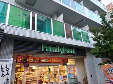 ファミリーマート新町店の画像1