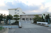 東畦小学校