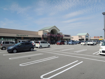 フジ夏目店の画像1