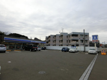 ローソン+スリーエフ 下麻生店