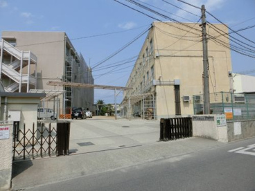 堺市立泉ヶ丘東中学校の画像1