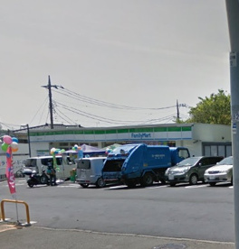ファミリーマート南山田三丁目店の画像1