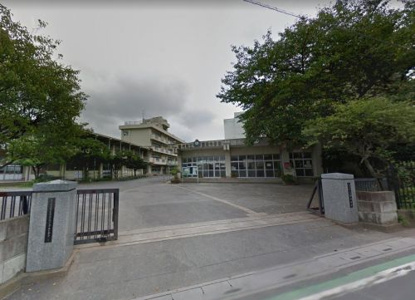 百間中学校の画像