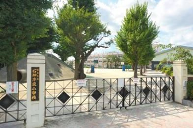 練馬区立石神井東小学校の画像1