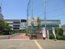 尾久八幡中学校