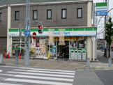 ファミリーマート戸田公園駅前店