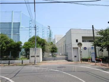 東京都立荒川商業高等学校の画像1