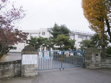宝泉東小学校の画像1