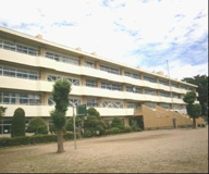 坂戸市立三芳野小学校