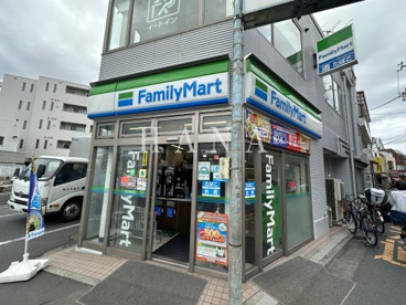 ファミリーマート 鐘ヶ淵駅前店の画像1