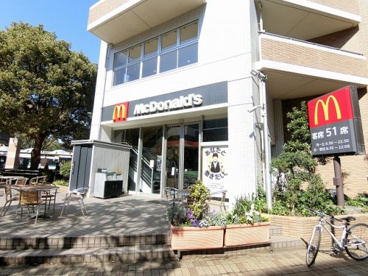 マクドナルド 仲町台駅前店の画像1