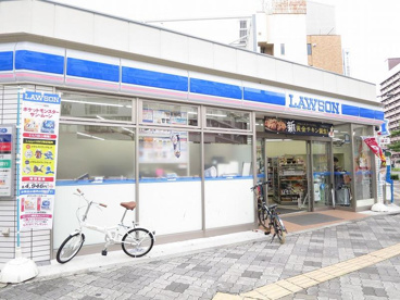 ローソン 東中島三丁目店の画像1