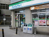 ファミリーマート阪神野田店