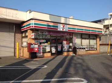 セブン‐イレブン 川崎末長東店の画像1