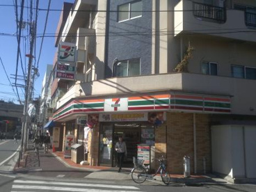セブン‐イレブン 川崎武蔵中原駅北口店の画像1
