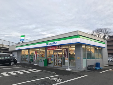 ファミリーマート新石川246店の画像1