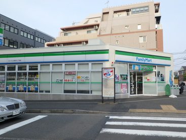 ファミリーマート　サンズ美しが丘店の画像1