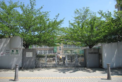  熊野小学校の画像1
