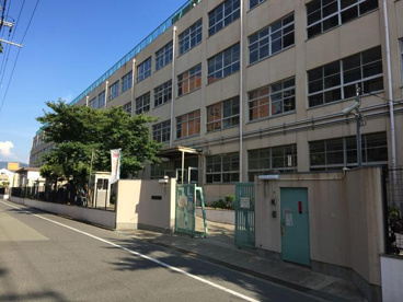 東大阪市立西堤小学校の画像1