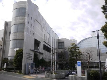 平塚市南図書館の画像1