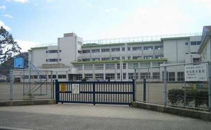 平塚市立山下小学校の画像1