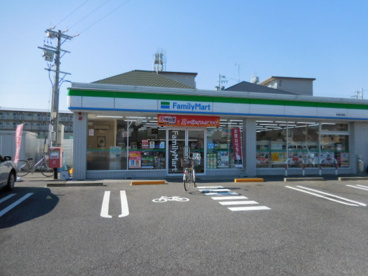 ファミリーマート安城山崎店の画像1