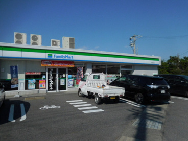 ファミリーマート安城里町店の画像1