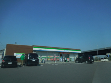 ファミリーマート 安城高棚町店の画像1