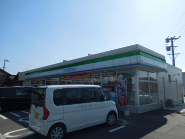 ファミリーマート 安城町宮地店の画像1