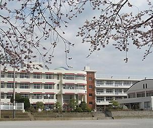 秦野市立南中学校の画像1