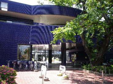 練馬区立練馬図書館の画像2