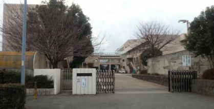厚木市立藤塚中学校の画像1
