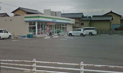 ファミリーマート 西尾新村町店の画像1