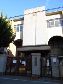 京都市立 養徳小学校の画像1