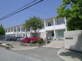 箕面市立東小学校