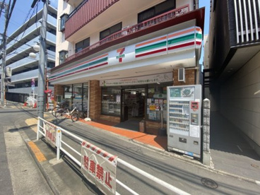 セブン-イレブン渋谷本町店の画像1