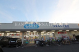 ウエルシア足立南花畑店