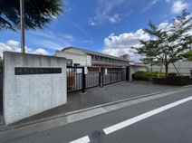 練馬区立向山小学校