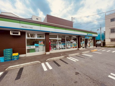 ファミリーマート阿佐谷北六丁目店の画像1