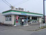 ファミリーマート上牧桜ヶ丘店
