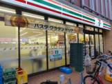 セブン-イレブン 新宿大久保通り店