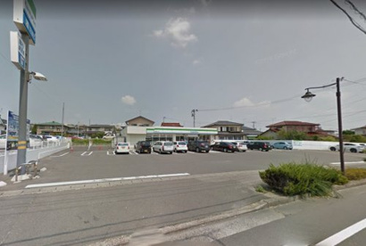 ファミリーマート郡山安積町長久保店の画像1