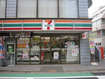 セブン‐イレブン神宮前店の画像1