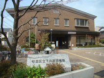 杉並区立下井草図書館