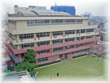 文京区立本郷小学校の画像1
