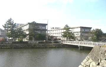 鳥取市立久松小学校の画像1