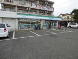ファミリーマート甲府北新店